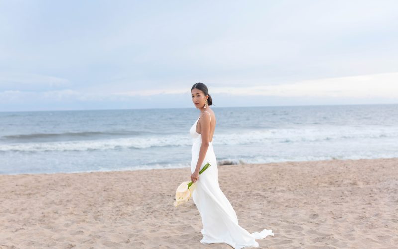 Rebeca&Andrew-hamptonswedding.01 Bride in Hamptons, New York on the beach.